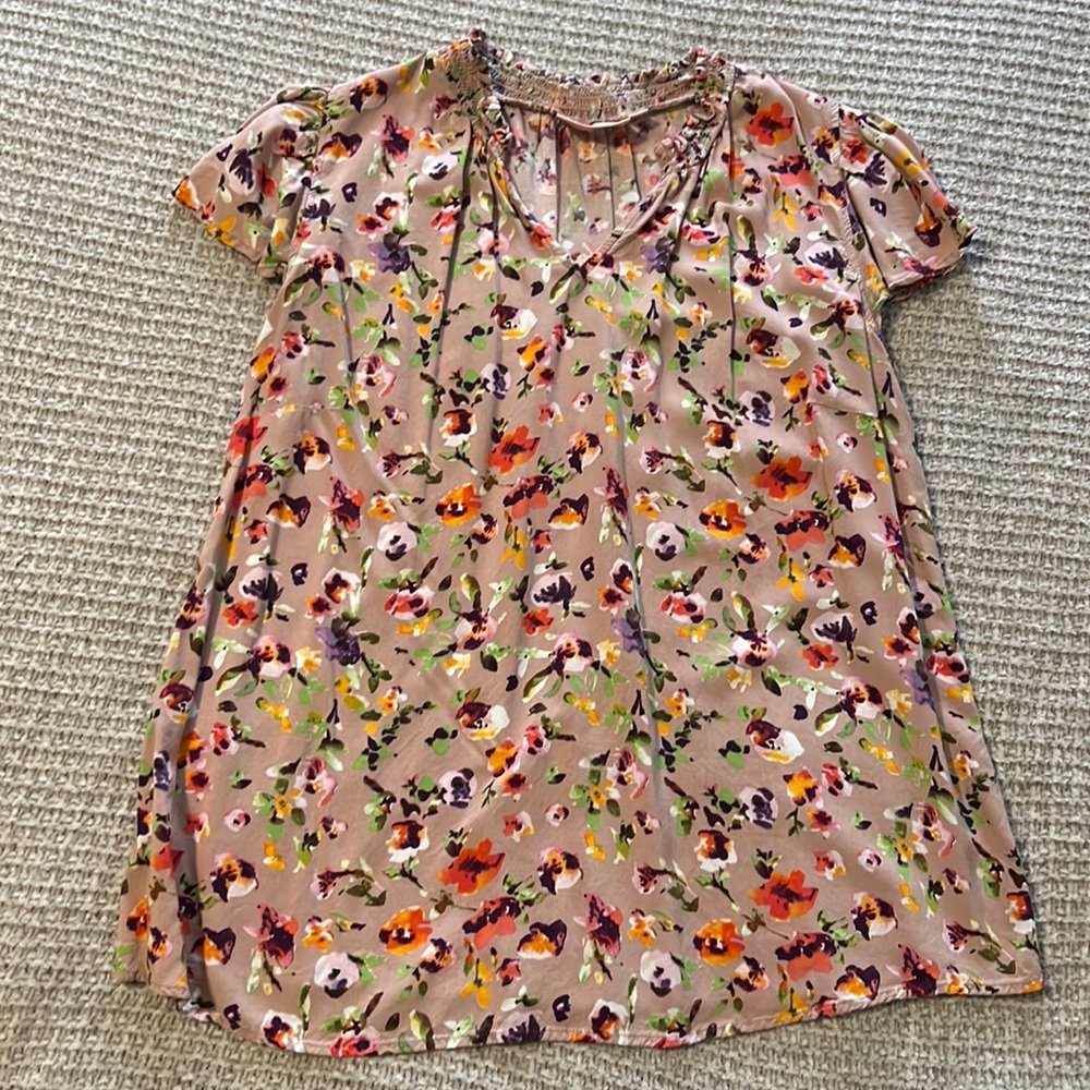 Women’s top 0X pink floral print